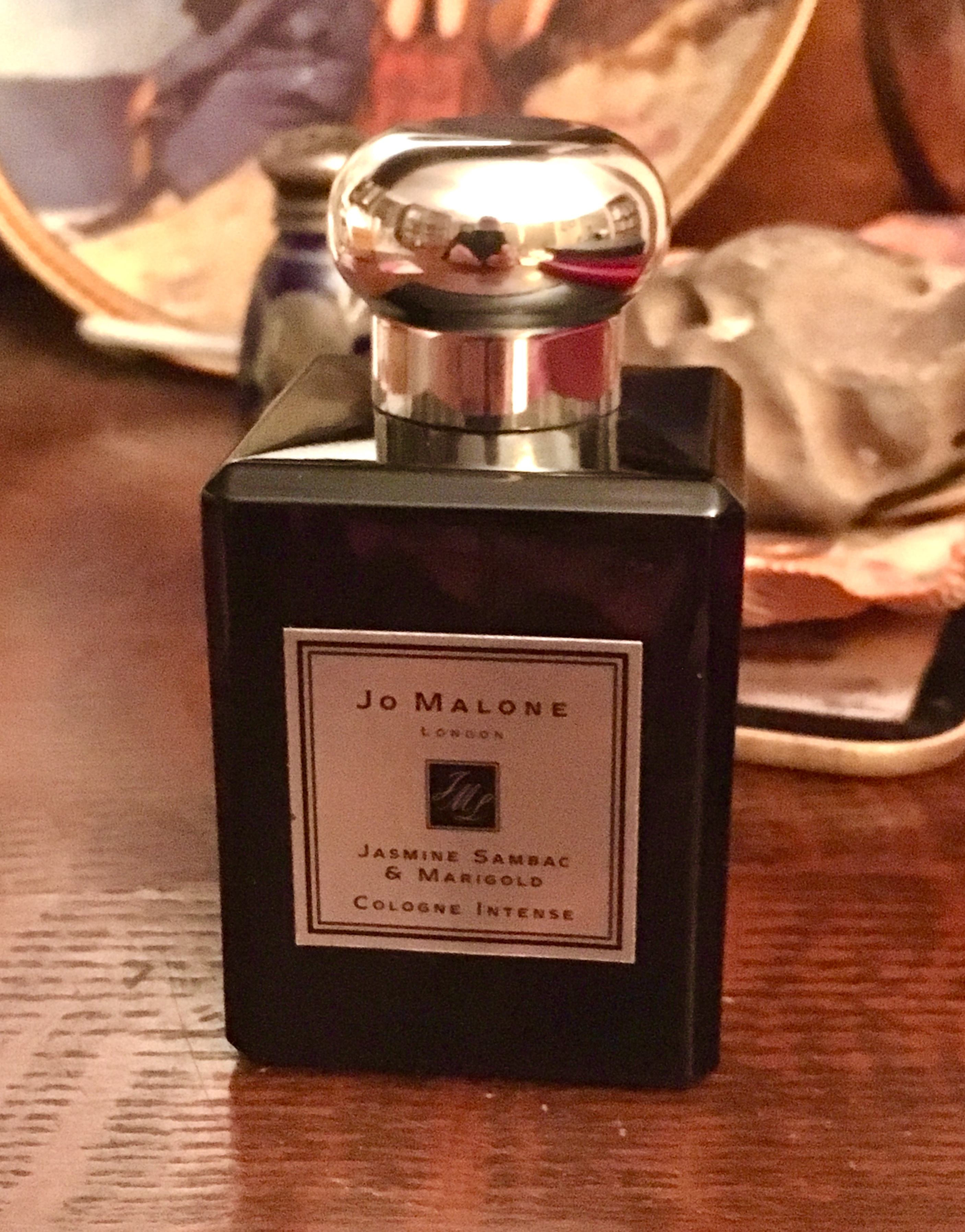 jasmine sambac and marigold